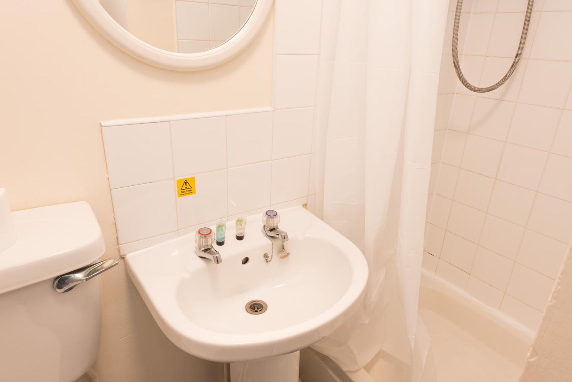 Superior En-Suite Apartment 6 Plymouth Esterno foto
